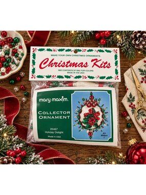 Vintage Mary Maxim Collector Push Pin Ornament Christmas Kit Holiday Delight